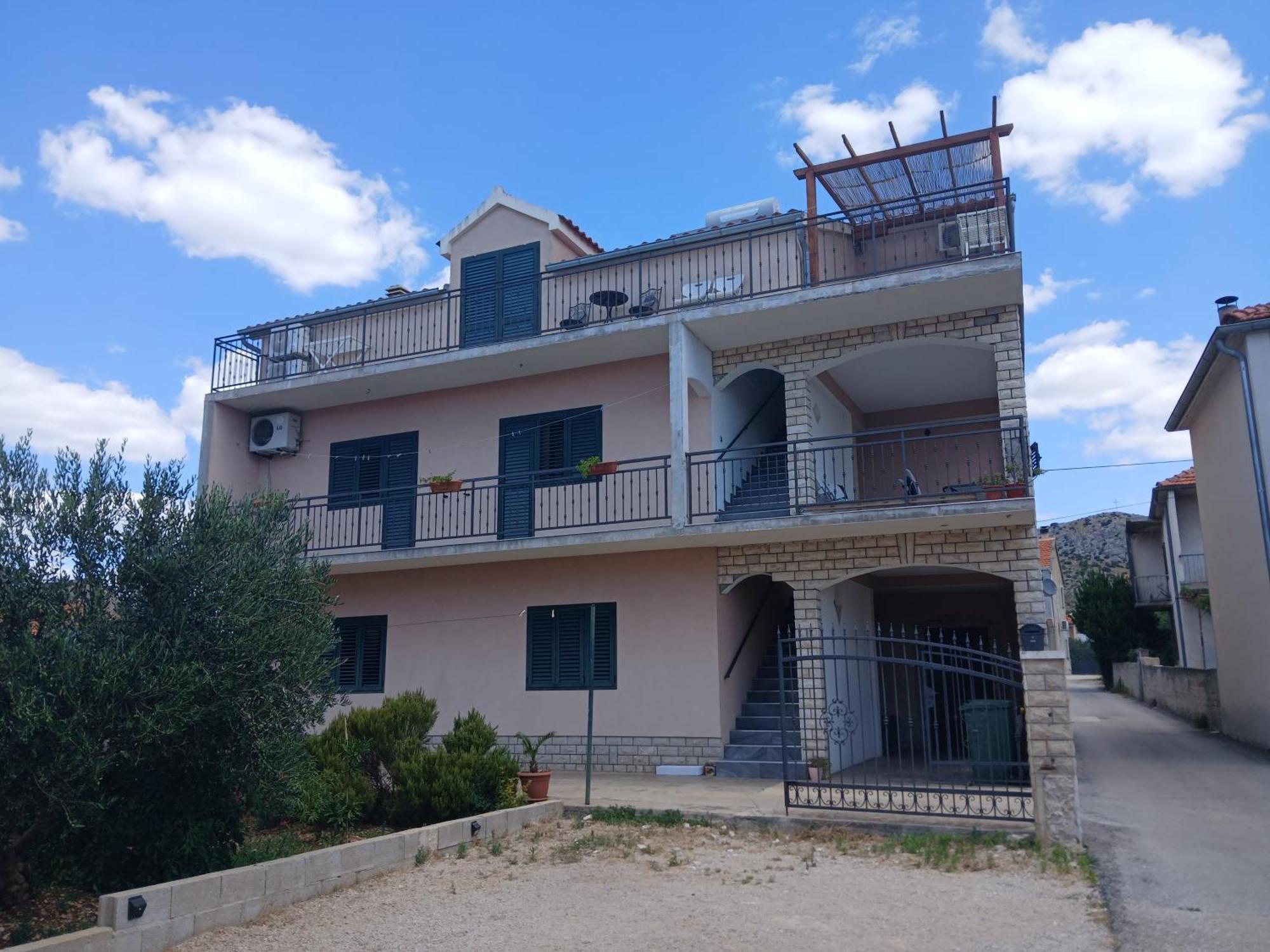 Apartmani Marijana Šibenik Екстериор снимка