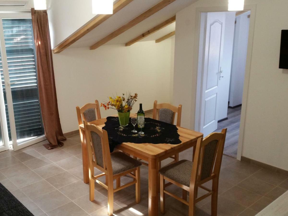 Apartmani Marijana Šibenik Екстериор снимка