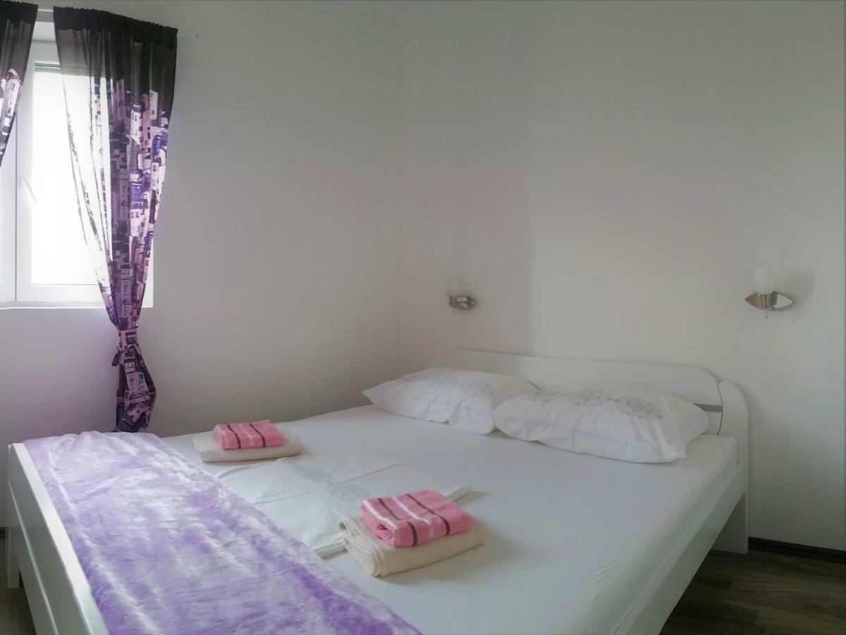 Apartmani Marijana Šibenik Екстериор снимка