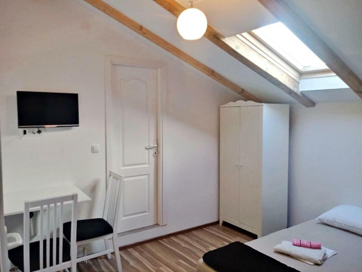 Apartmani Marijana Šibenik Екстериор снимка