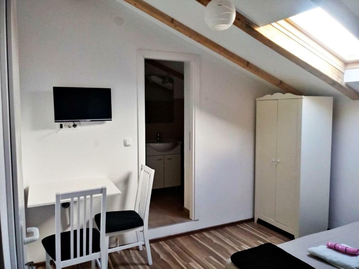 Apartmani Marijana Šibenik Екстериор снимка