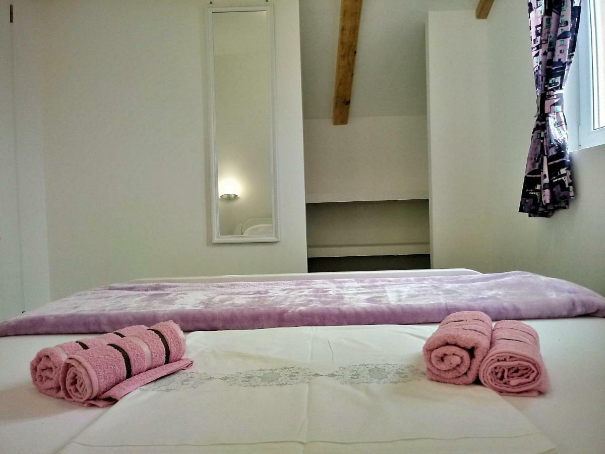 Apartmani Marijana Šibenik Екстериор снимка